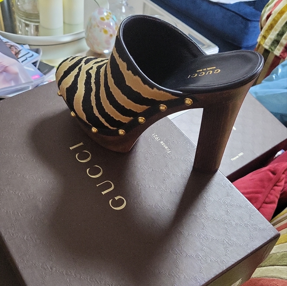 Gucci clog heels